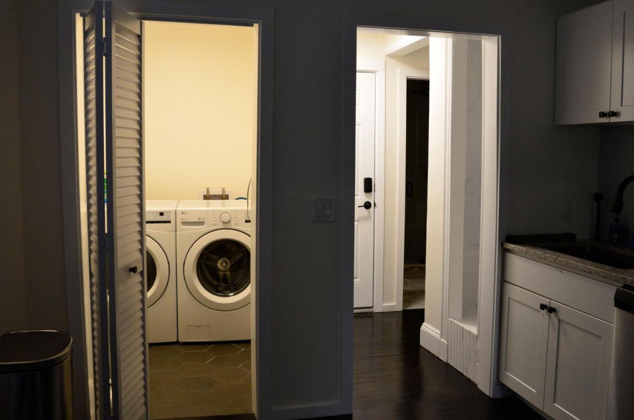 Modern Two Bedroom Condo - Boston Stoneham Ngoại thất bức ảnh